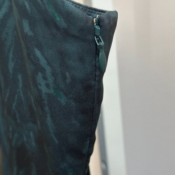 White House Black Market Dip Dye Fit and Flare Green Formal Midi Dress NWT Sz 8 - Picture 15 of 15